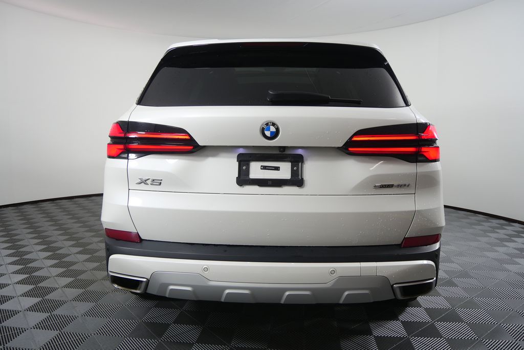Thumbnail: 2024 BMW X5 - 4