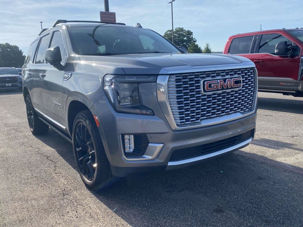 2022 GMC Yukon Denali 4WD