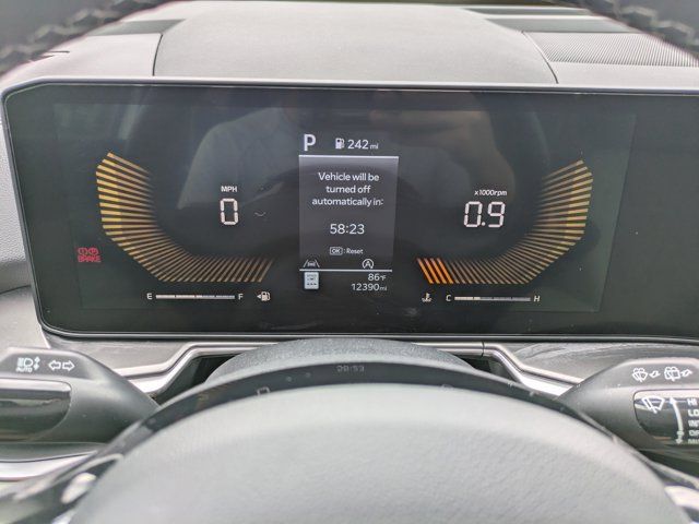 Used 2025 Glacial White Pearl Kia S image 24