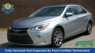 Celestial Silver Metallic 2015 Toyota Camry Sedan Front-Wheel Drive 6-Speed Automatic