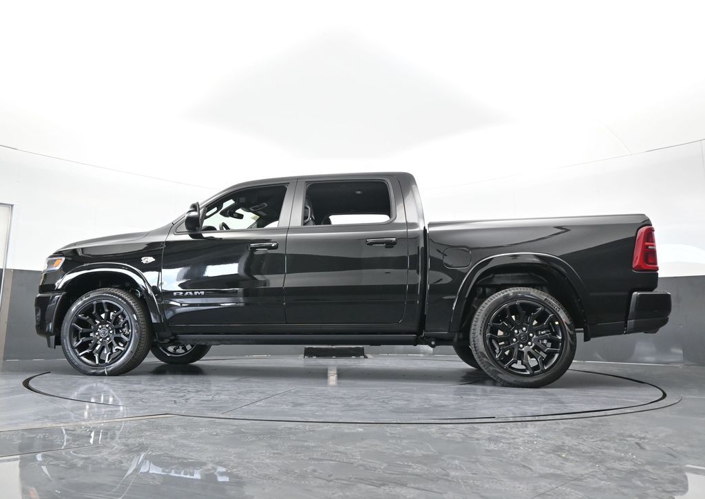 New 2026 Diamond Black Crystal Pearlcoat Ram Limited image 51