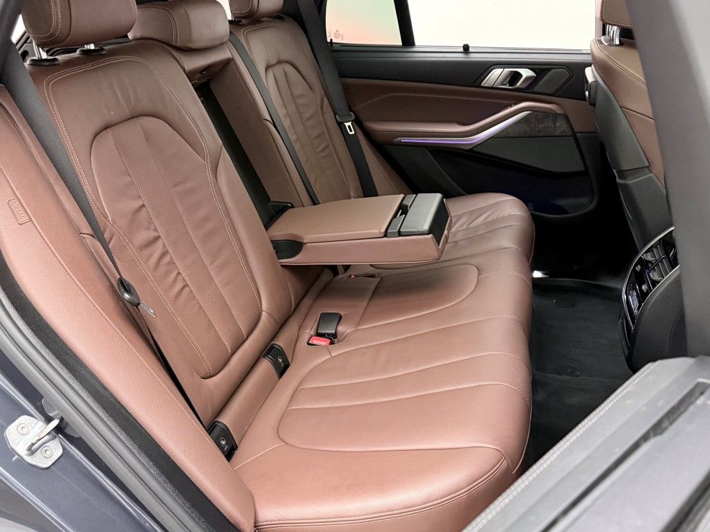 Thumbnail: 2020 BMW X5 - 28