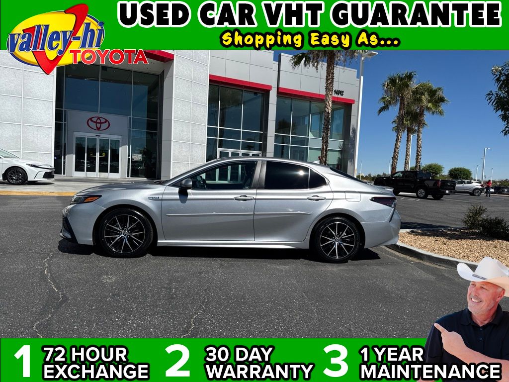 2021 Toyota Camry Hybrid Plata (Celestial Silver Metallic) Sedán Tracción delantera Transmisión variable continua