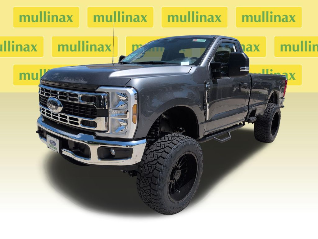 New 2026 Gray Ford XLT image 13