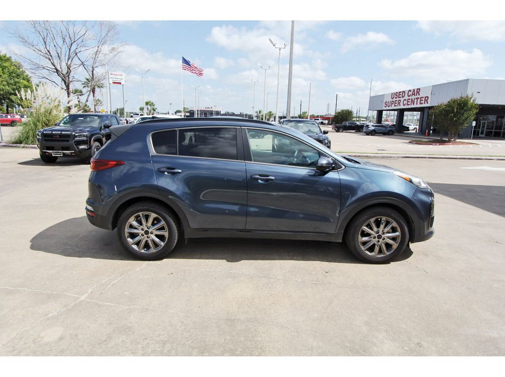 2022 Kia Sportage Nightfall Blue at DeMontrond Auto Country