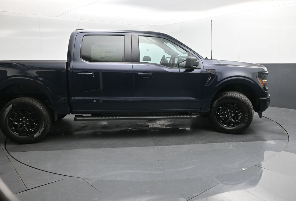 2026 Ford F-350 Super Duty LARIAT