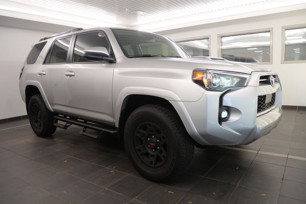 2023 Toyota 4Runner TRD Off Road 8