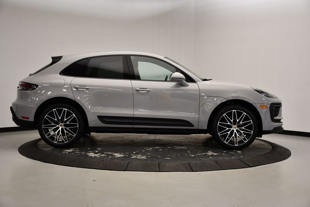 2022 Porsche Macan  6