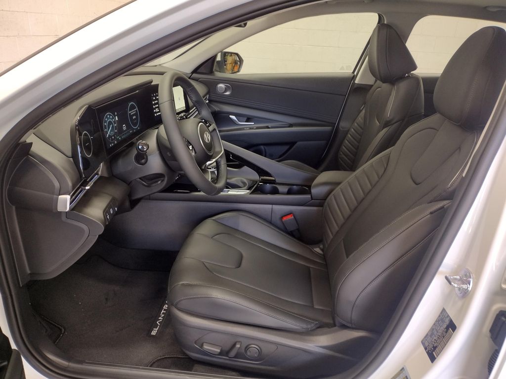 2026 Hyundai Elantra Hybrid Limited