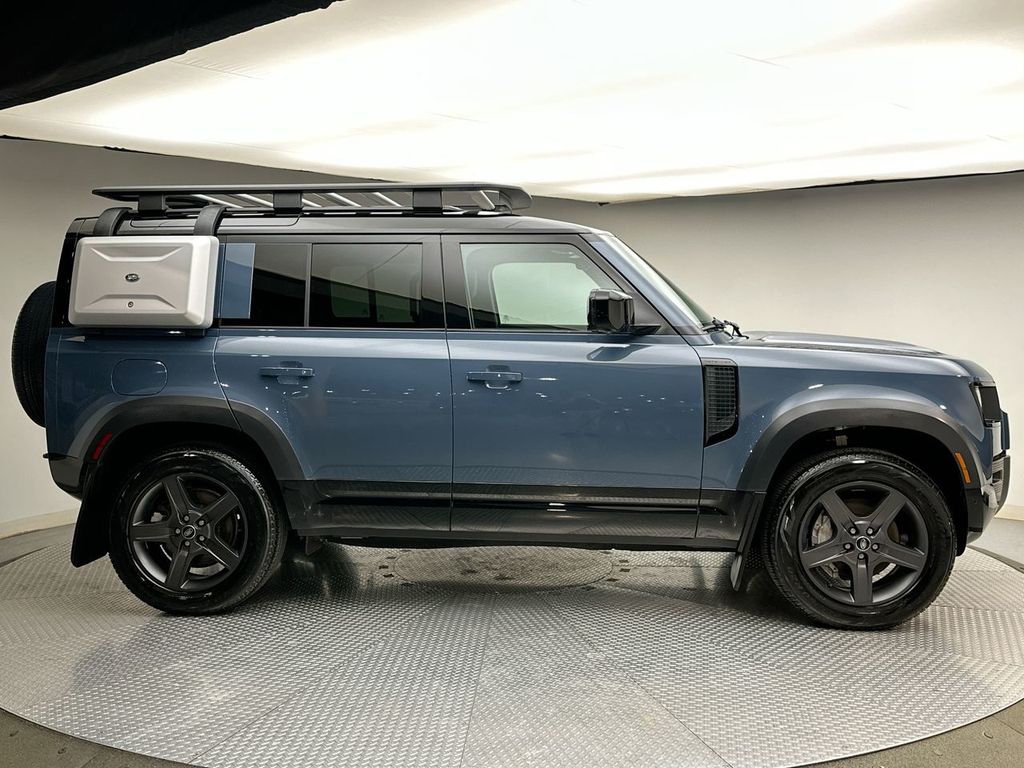 Thumbnail: 2023 Land Rover Defender - 14