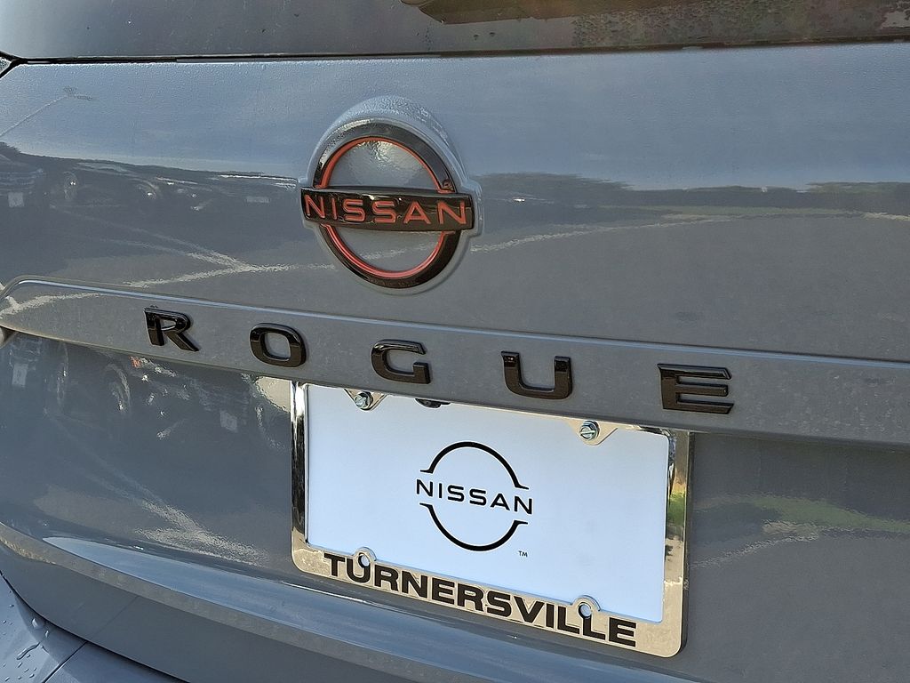 Thumbnail: 2026 Nissan Rogue - 11
