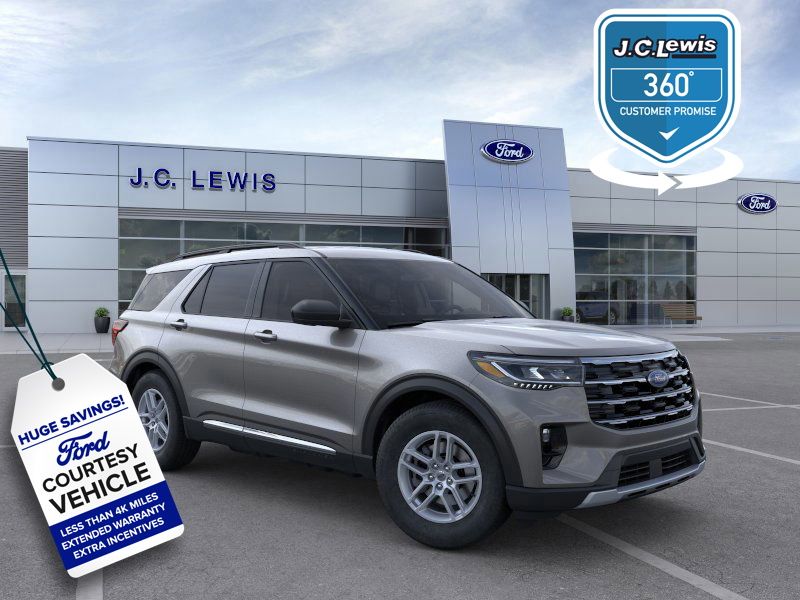 2025 Ford Explorer Active