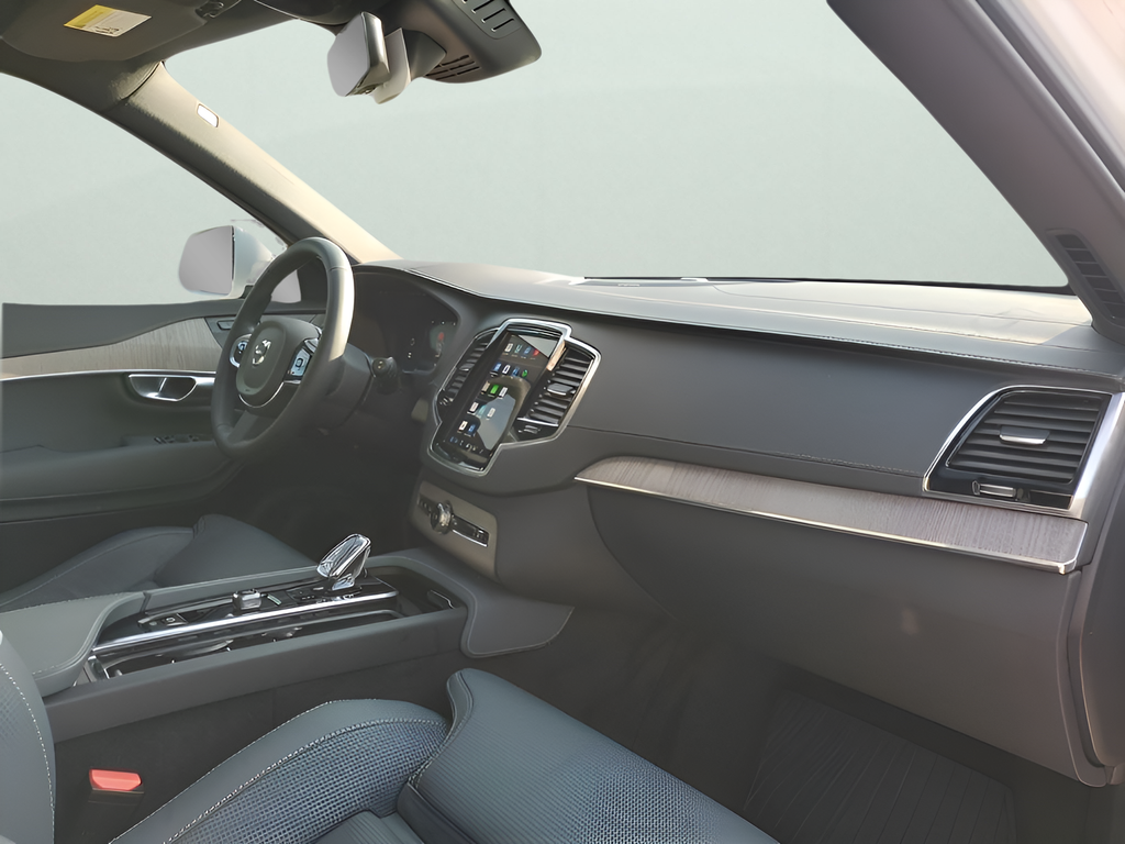 Used Car 2024 Volvo Xc90 Recharge Plug-in Hybrid  Ultimate For Sale Under $50,000 In Austin, Texas