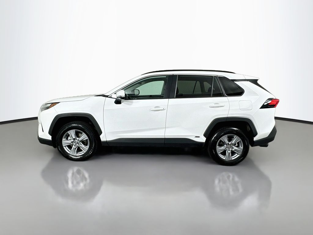 Thumbnail: 2025 Toyota RAV4 - 8