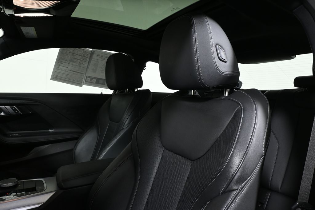 Thumbnail: 2023 BMW 2 Series - 16