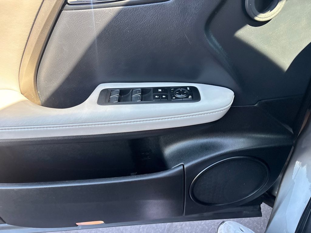 Used Car 2021 Lexus Rx  350 For Sale Under $35,000 In Austin, Texas