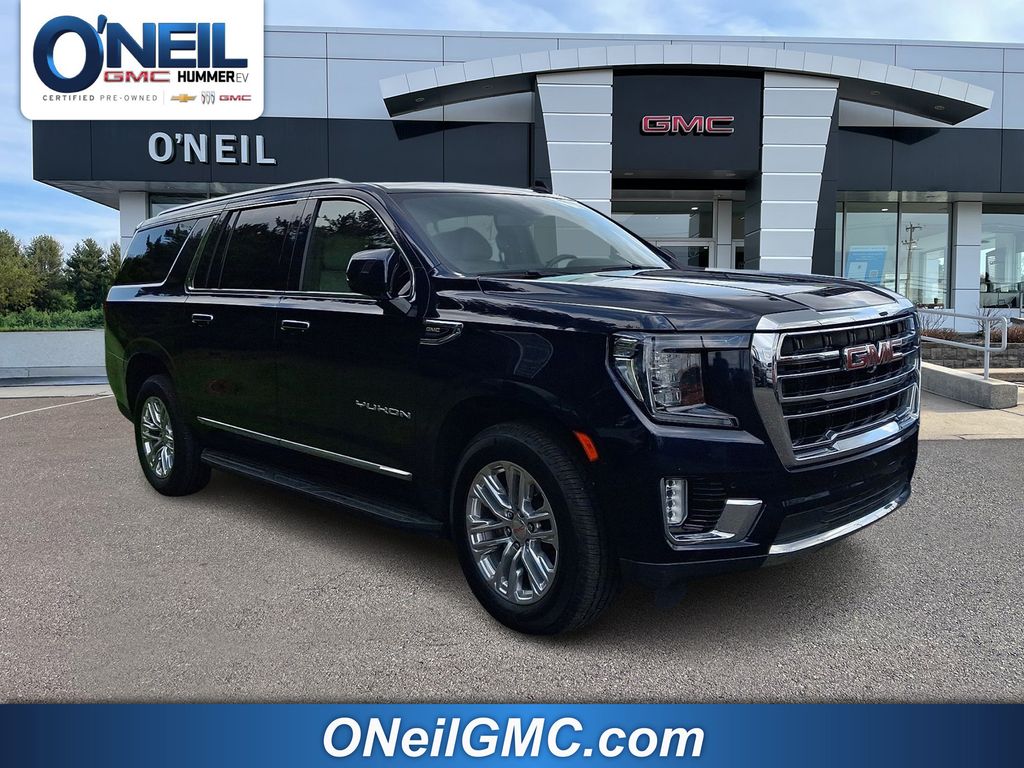 Midnight Blue Metallic 2021 GMC Yukon XL SUV / Crossover Four-Wheel Drive