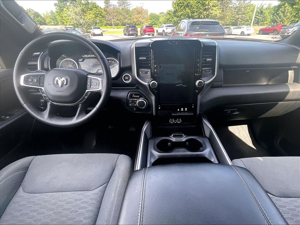 2025 Ram 1500 — photo 21