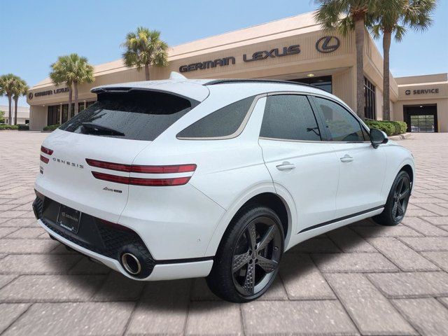 Used 2025 White Genesis 3.5T Sport image 4