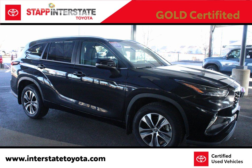 2024 Toyota Highlander XLE AWD