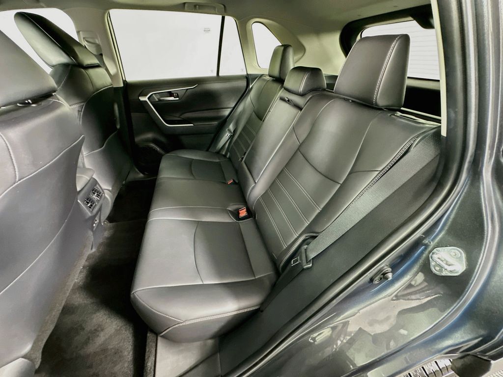 Thumbnail: 2024 Toyota RAV4 - 24