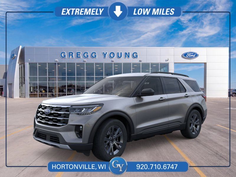 2026 Ford Explorer Active AWD    