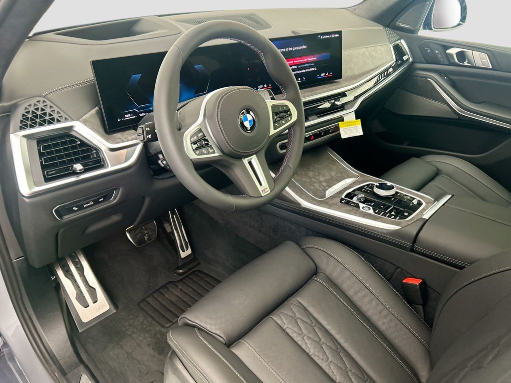 Thumbnail: 2027 BMW X7 - 9