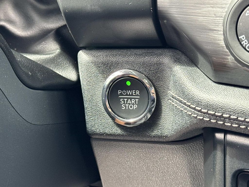 Used 2025 Ford F-150 Lightning Flash 4D Crew Cab