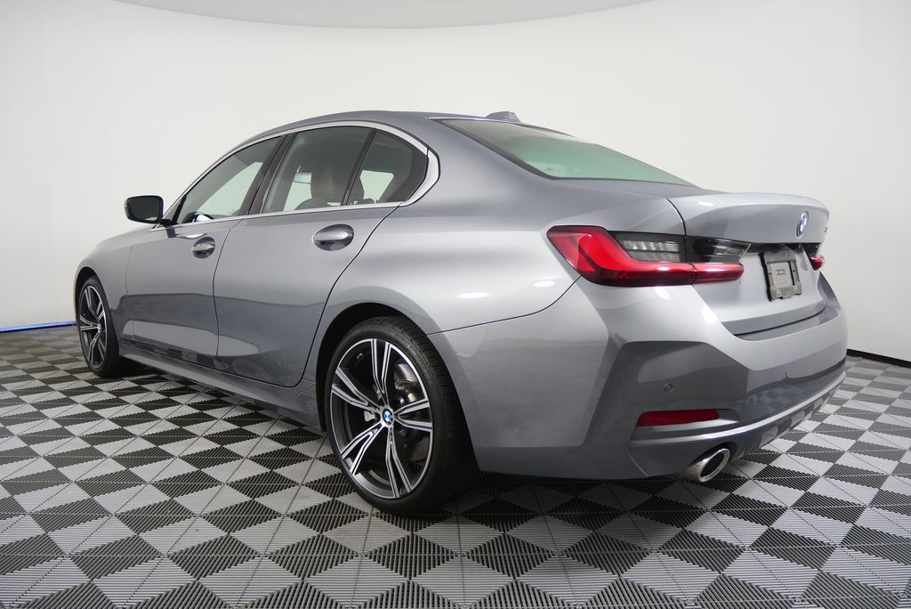 Thumbnail: 2024 BMW 3 Series - 5