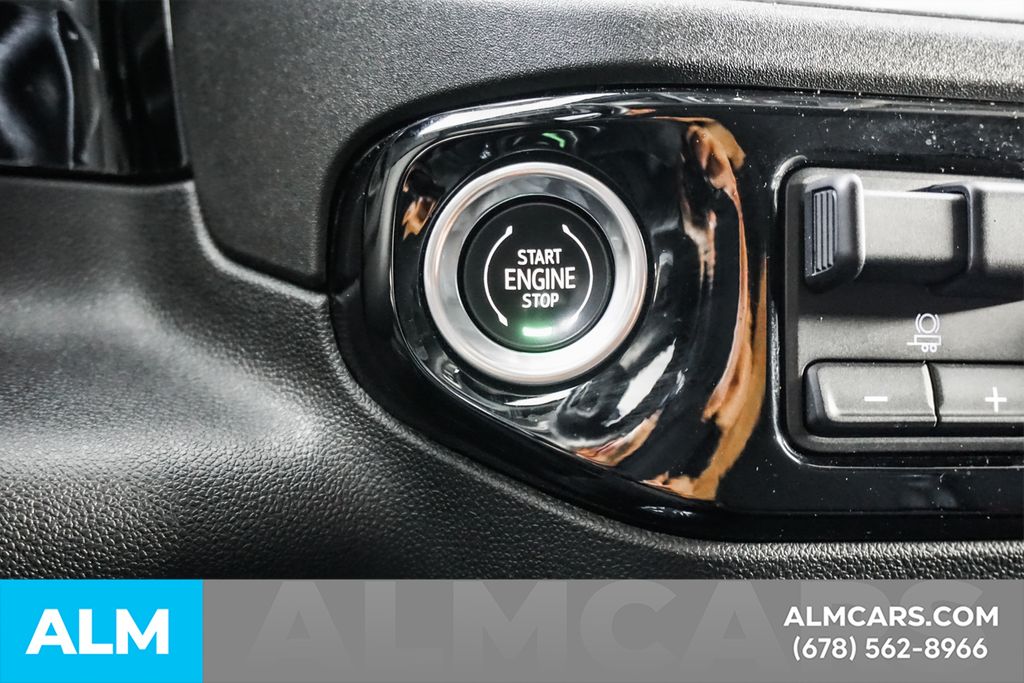 Used 2023 Black GMC Elevation image 27