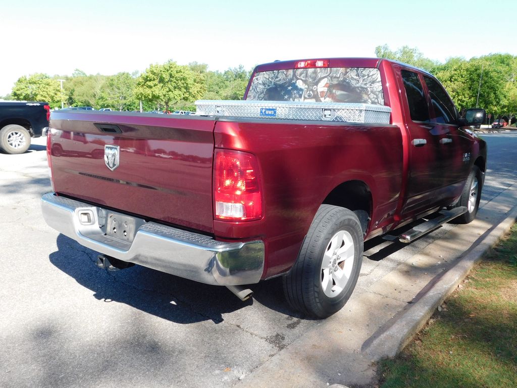 Thumbnail: 2019 RAM 1500 Classic - 4