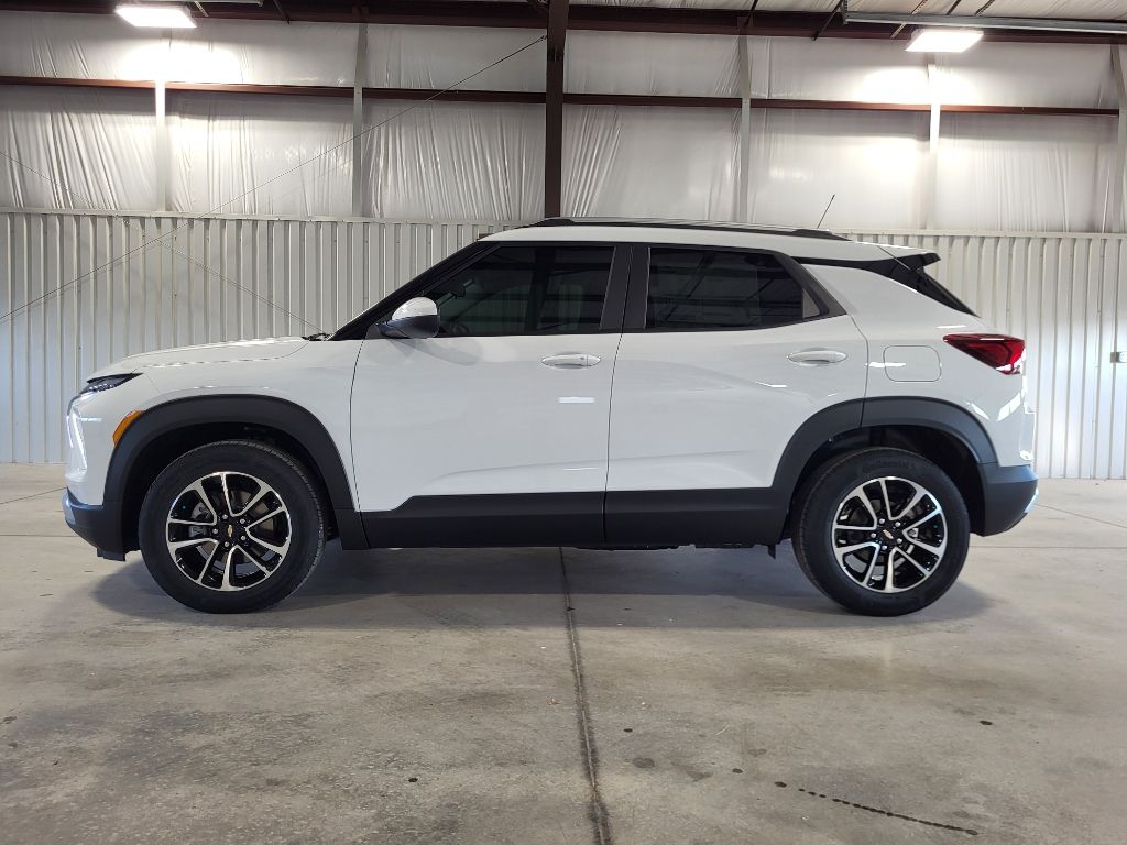 2025 Chevrolet TrailBlazer LT 4