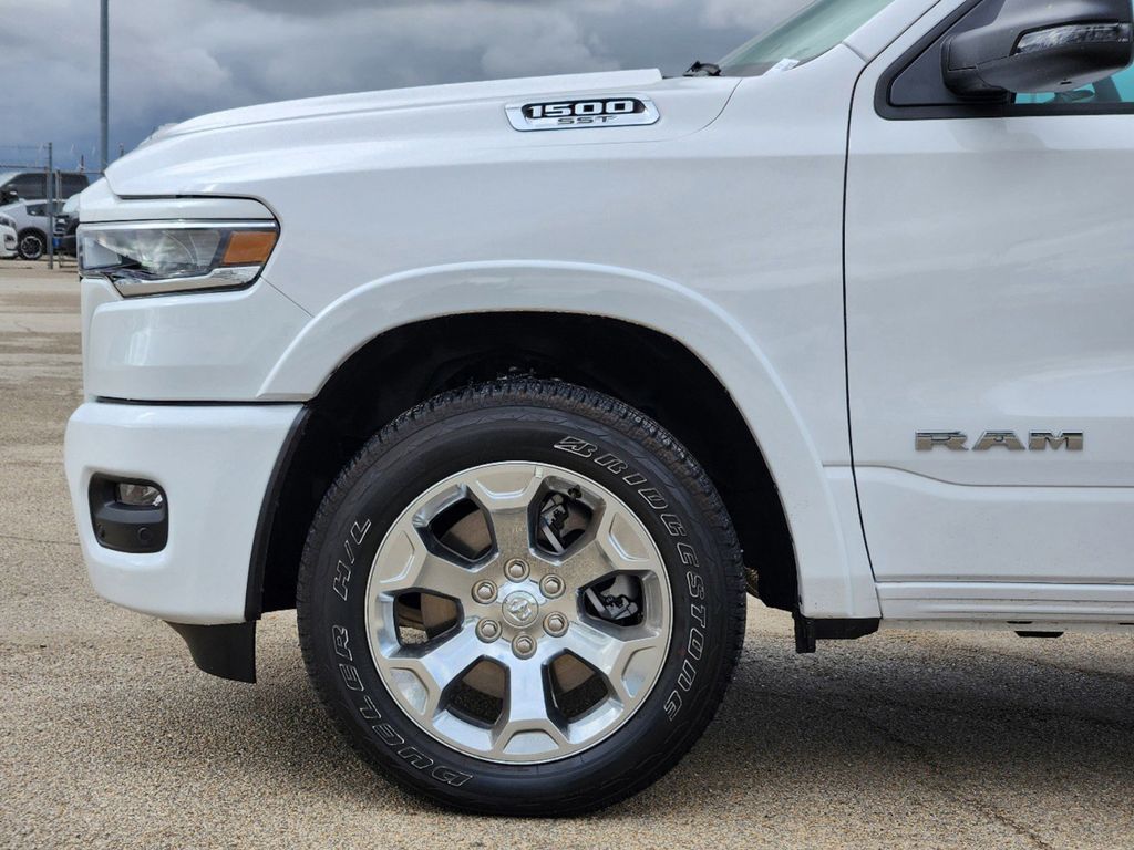 2025 Ram 1500 Big Horn/Lone Star 5