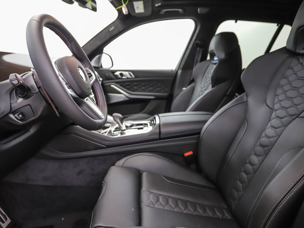 Thumbnail: 2026 BMW X5 - 12