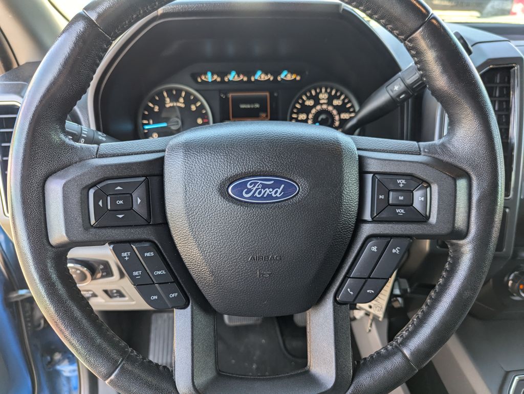 2019 Ford F-150 XLT 19