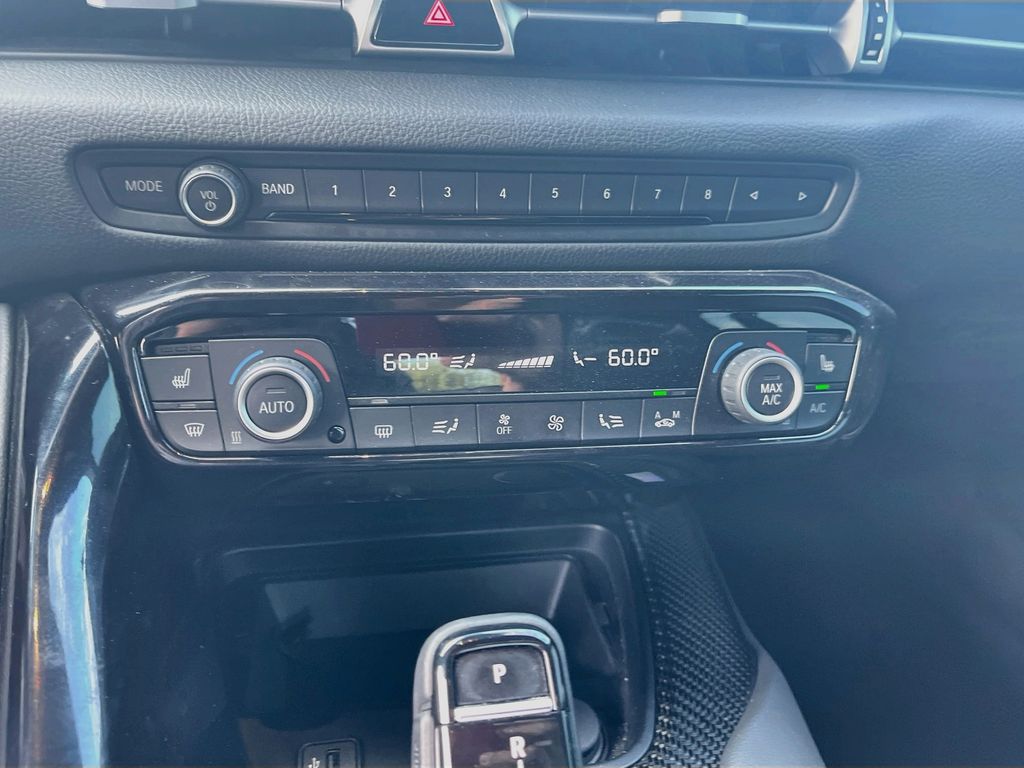 Used 2026 White Toyota 3.0 image 20