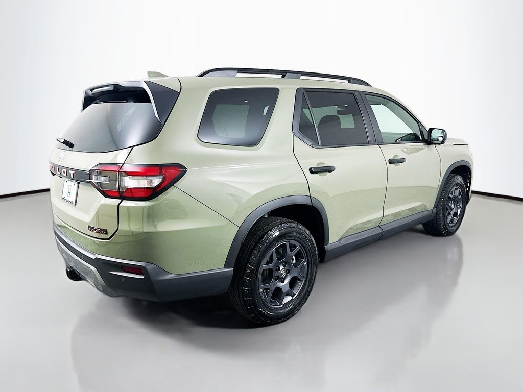 Thumbnail: 2026 Honda Pilot - 5