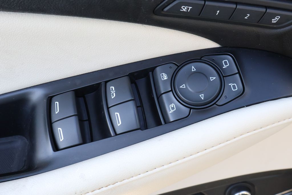 Thumbnail: 2022 Buick Enclave - 14