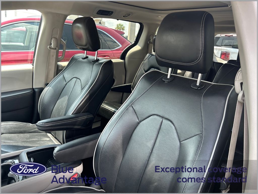 Certified Used 2023 Gray Chrysler Limited image 11