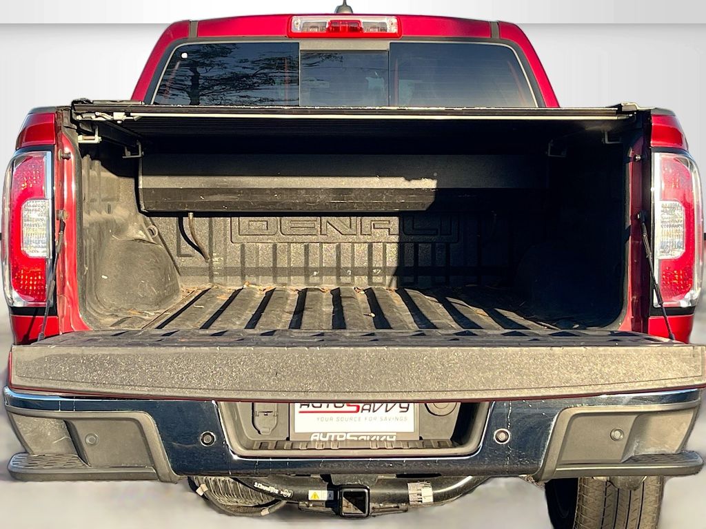 Used 2019 Red GMC Denali image 25