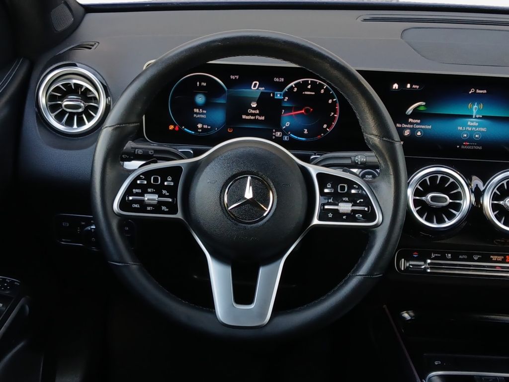 Used Car 2021 Mercedes-benz Glb  Glb 250 For Sale Under $25,000 In Austin, Texas