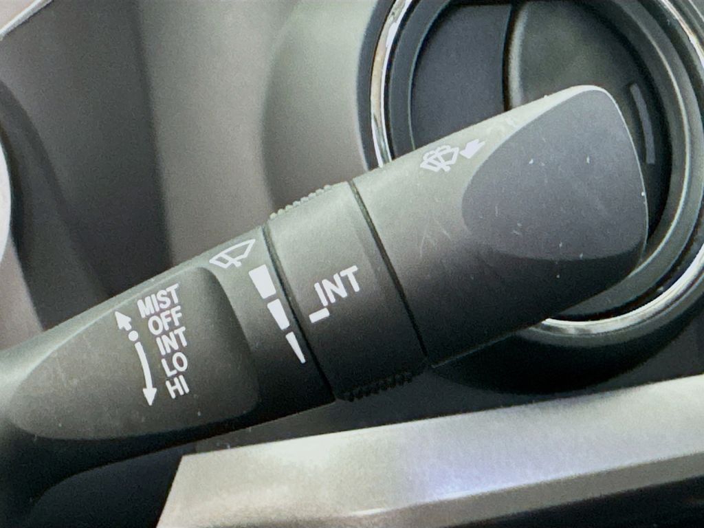 Used Car 2022 Toyota Tacoma  Sr5 For Sale Under $30,000 In Austin, Texas