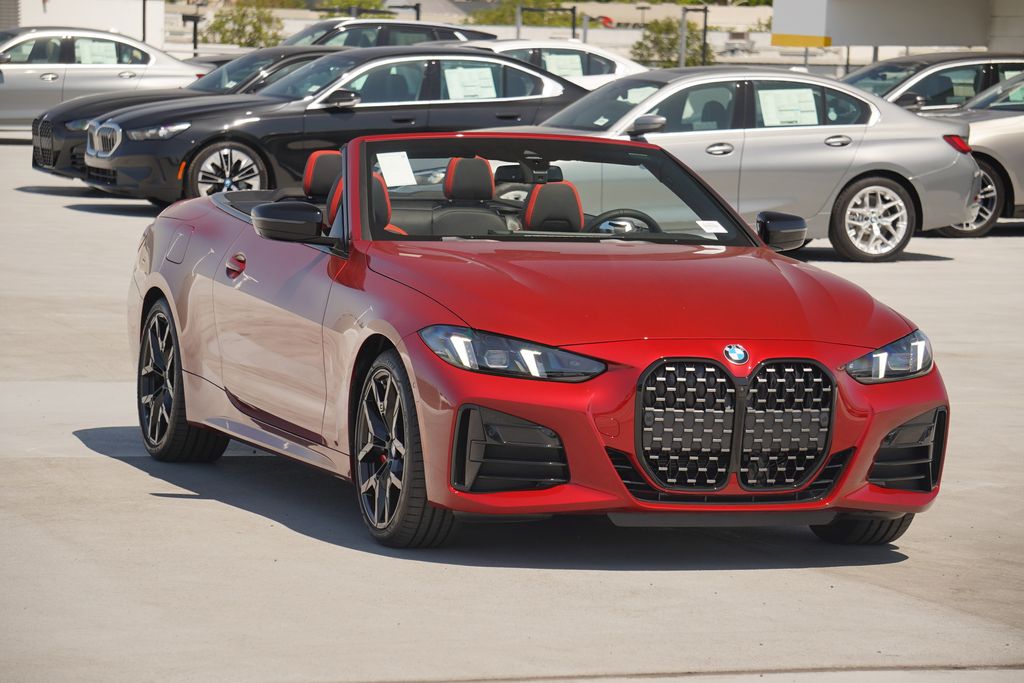 Thumbnail: 2025 BMW 4 Series - 4