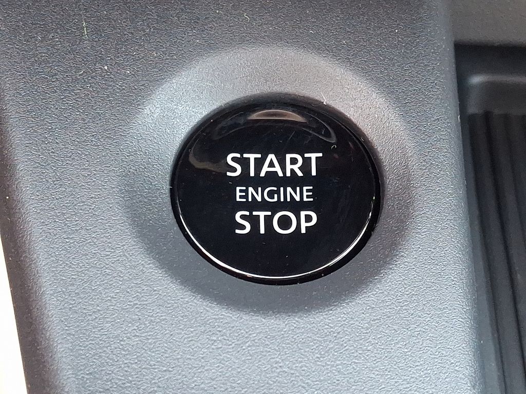 2026 Nissan Sentra — photo 16