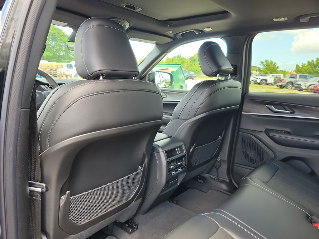 New 2026 Black Jeep Altitude image 16