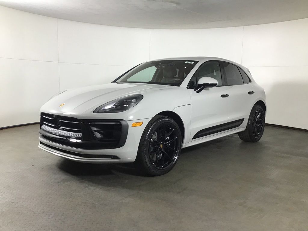 New 2026 Porsche Macan GTS 4D Sport Utility in Westport #9131