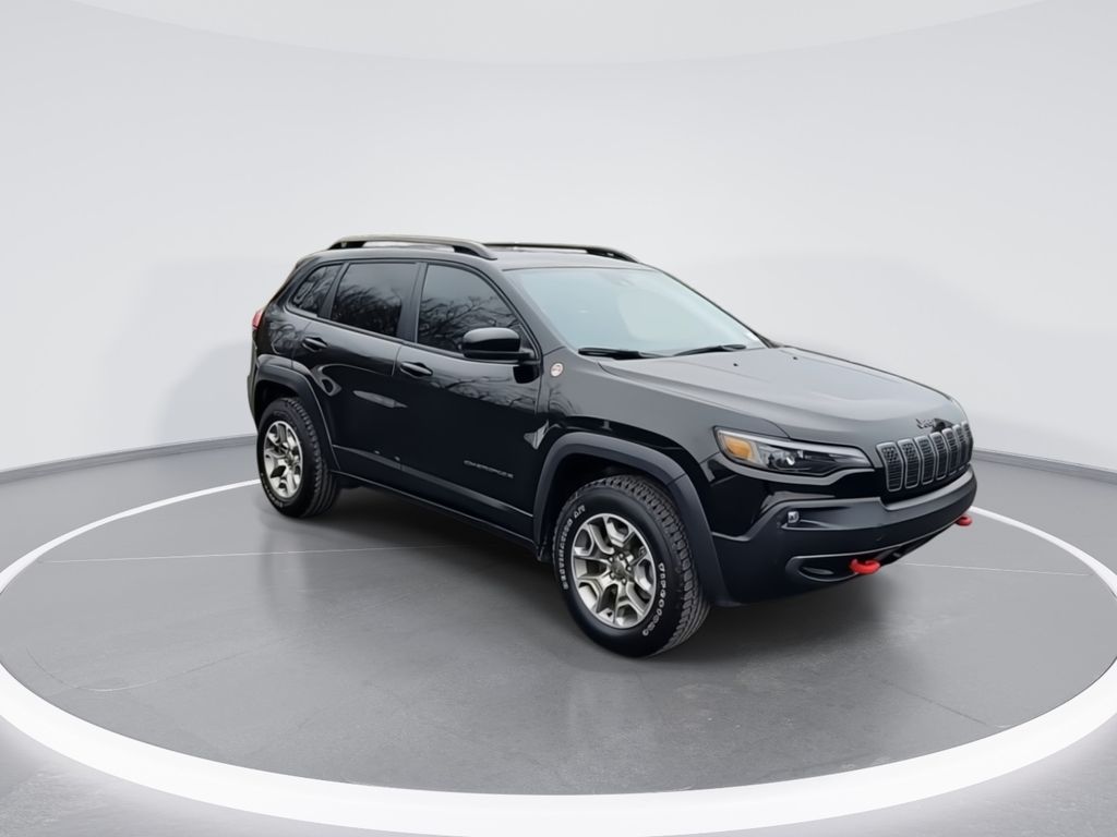 2022 Jeep Cherokee Trailhawk 2