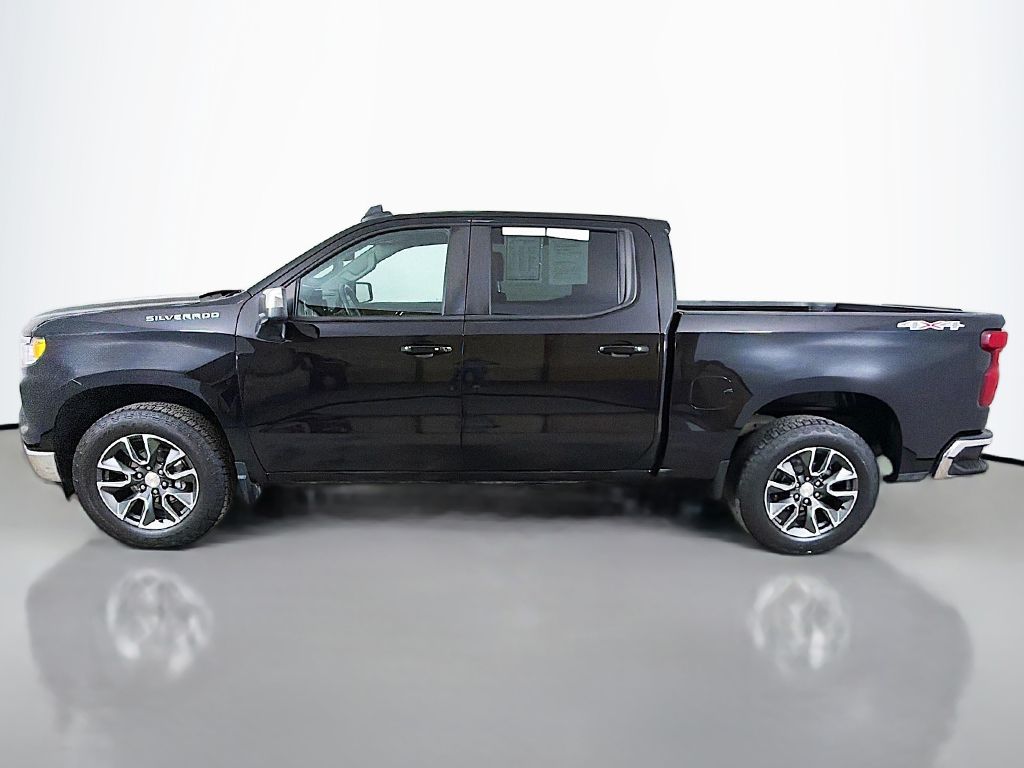 Used 2023 Black Chevrolet LT image 14