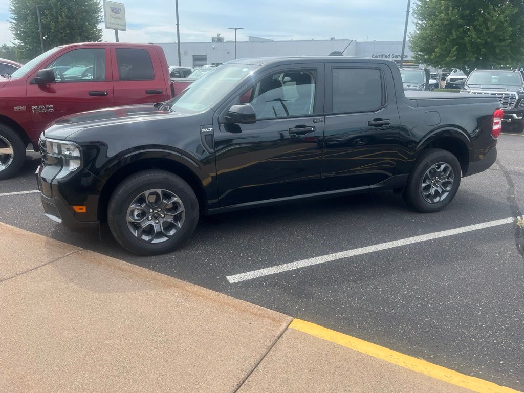 Shadow Black 2025 Ford Maverick Pickup Truck All-Wheel Drive 8-Speed Automatic