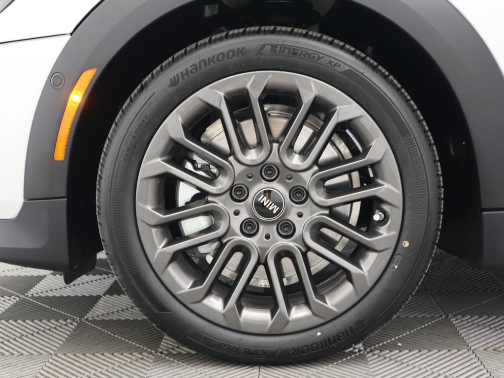 Thumbnail: 2025 MINI Cooper - 31